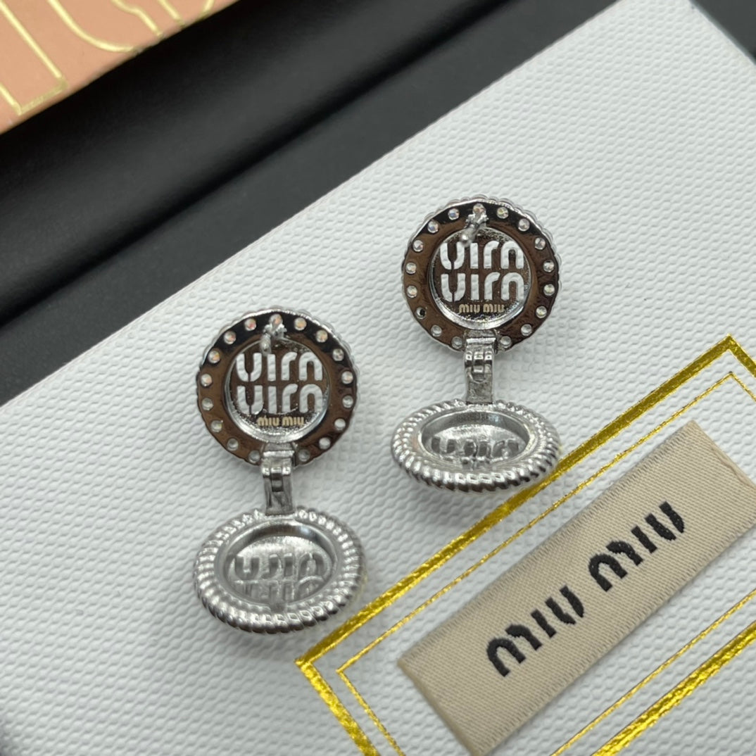 X1Z64A518E Popular Earrings