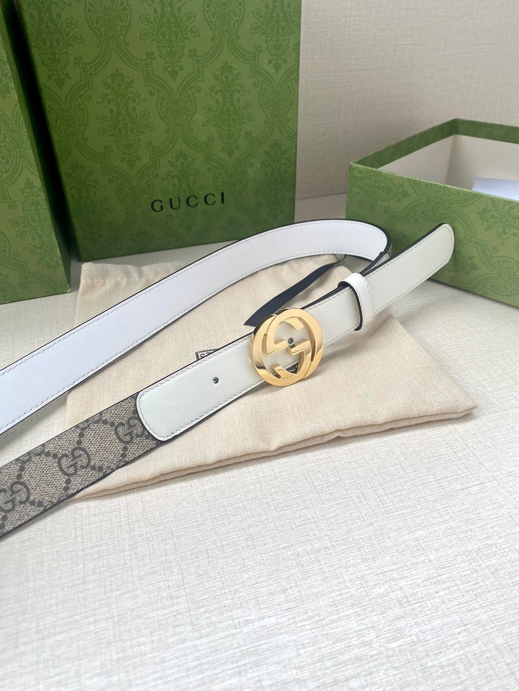 P1W15B152 Popular  High quality belt With full package