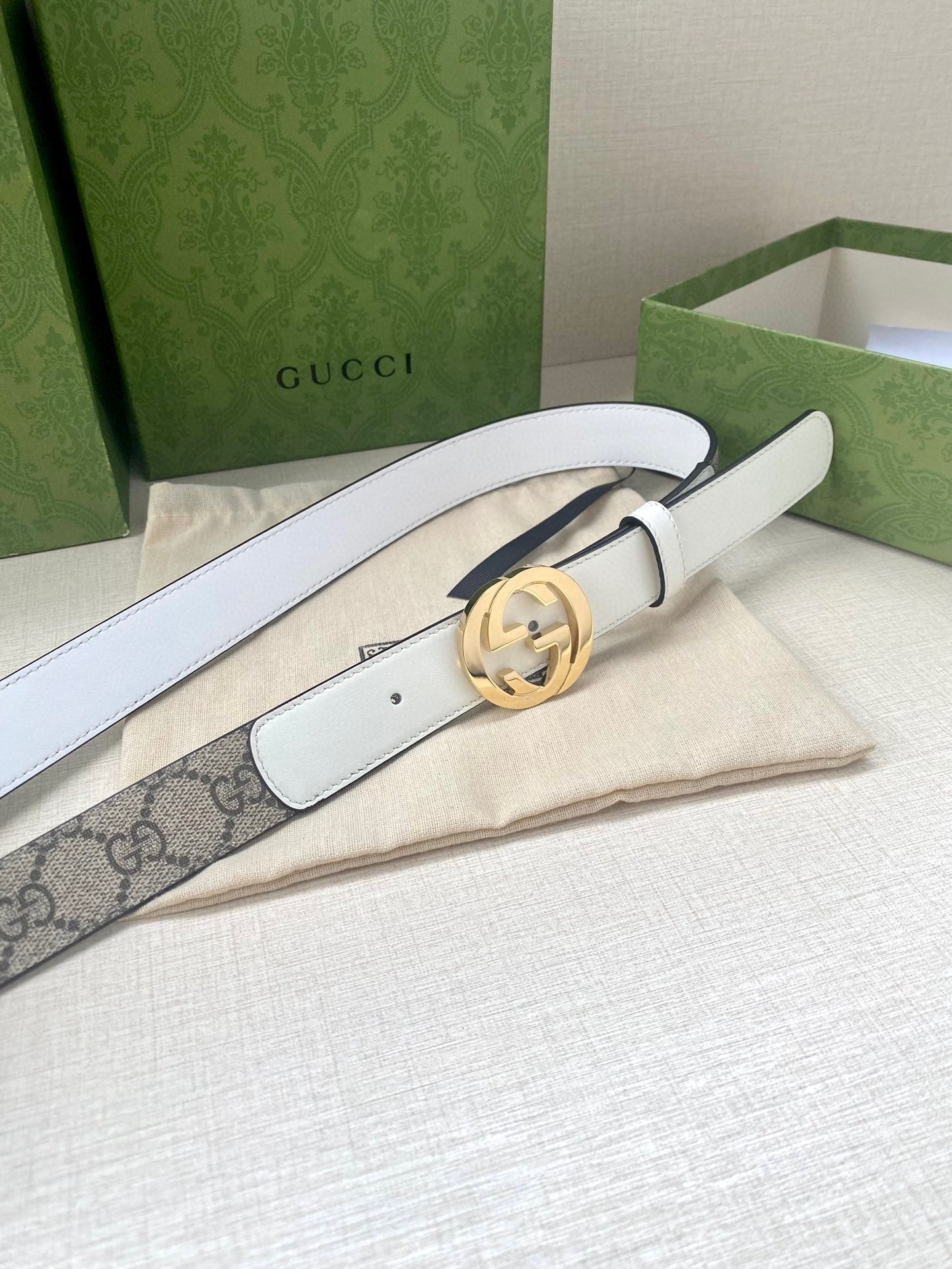 P1W15B152 Popular  High quality belt With full package