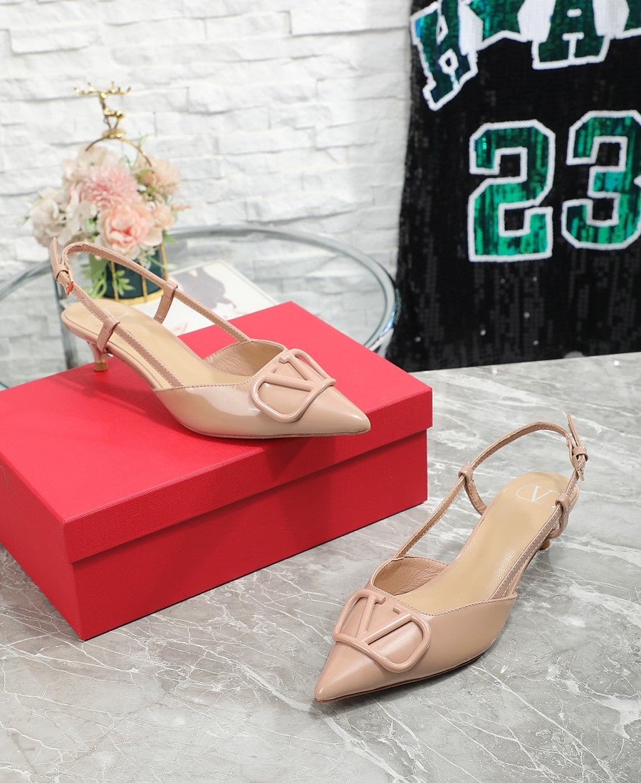 Z2R45VL18 Popular leather  High heels