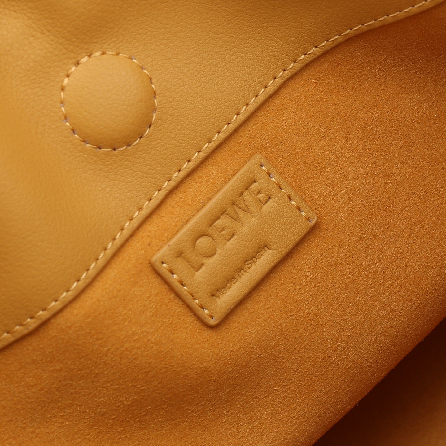 B1R66A8 Popular leather bag