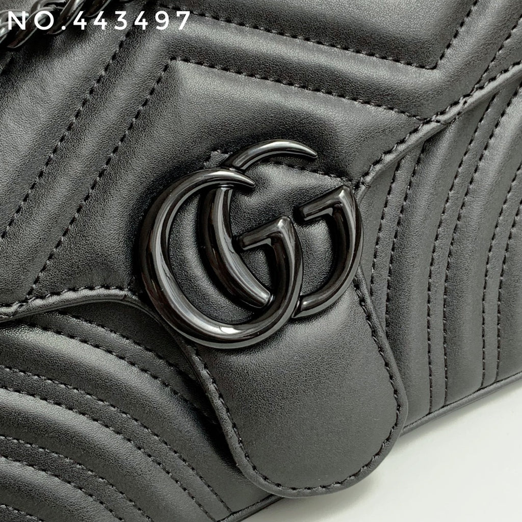 B1P36B69 Popular leather bag
