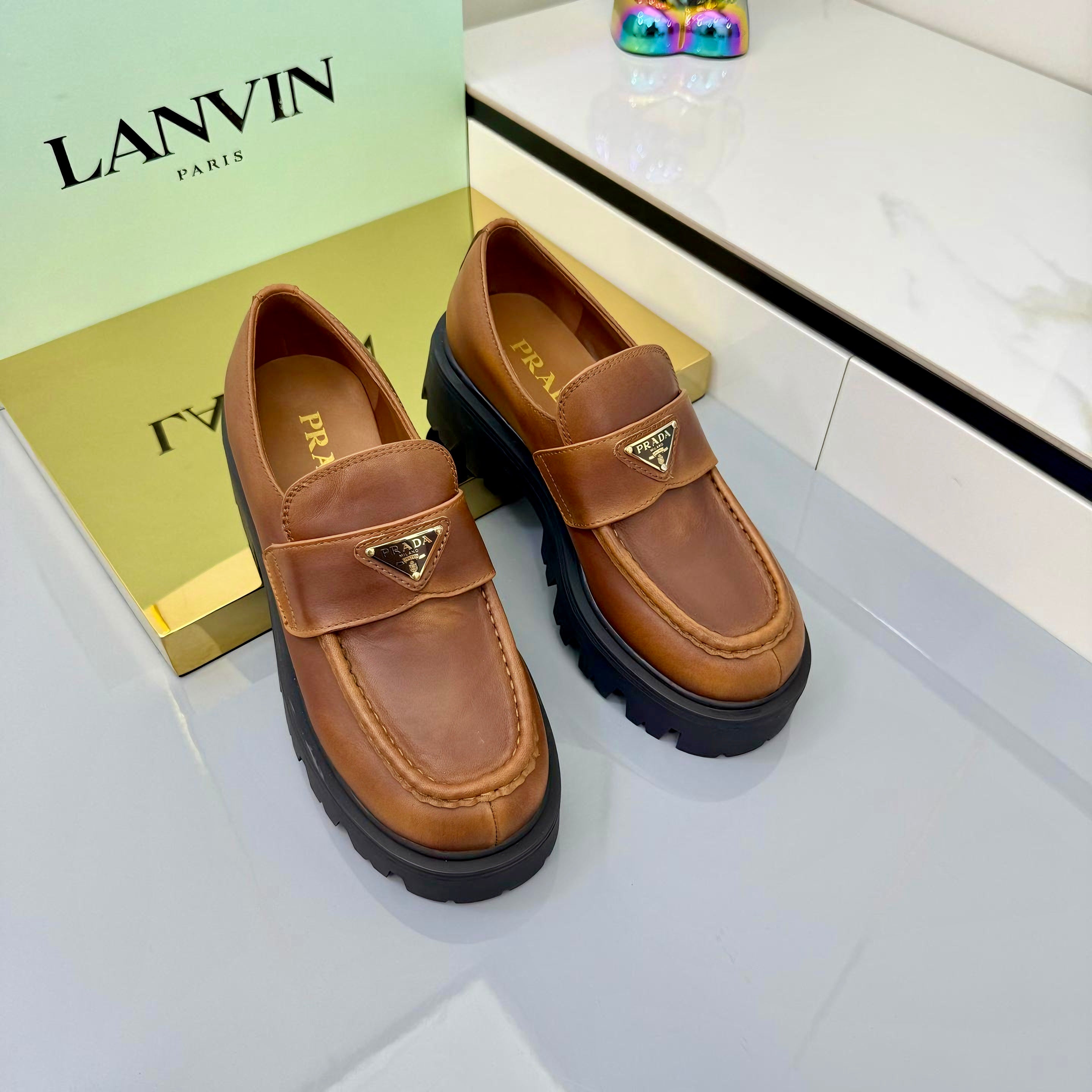 Z2Q105P307 Popular high-quality Shoes