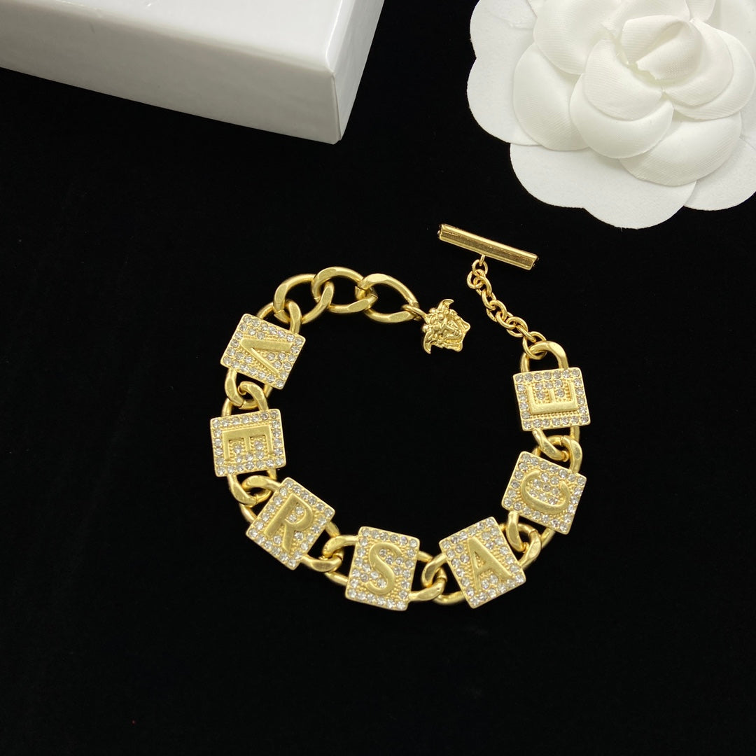 X1R75V81X Popular   Necklace . Earrings.Bracelets.