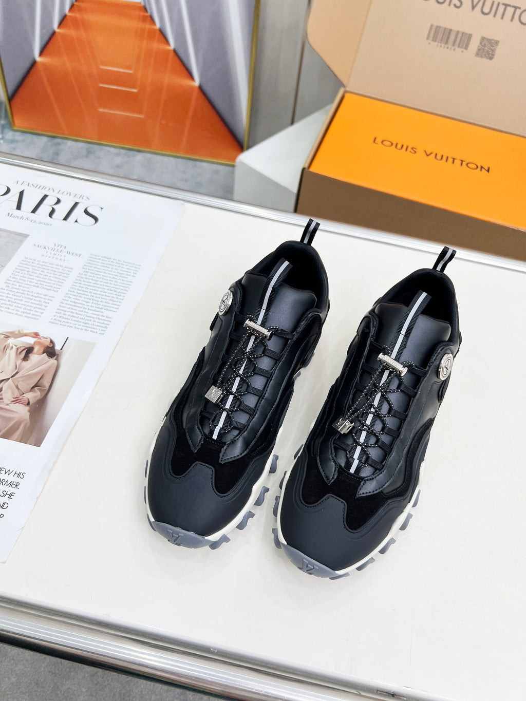 Z2Q105E285 Popular high-quality Shoes