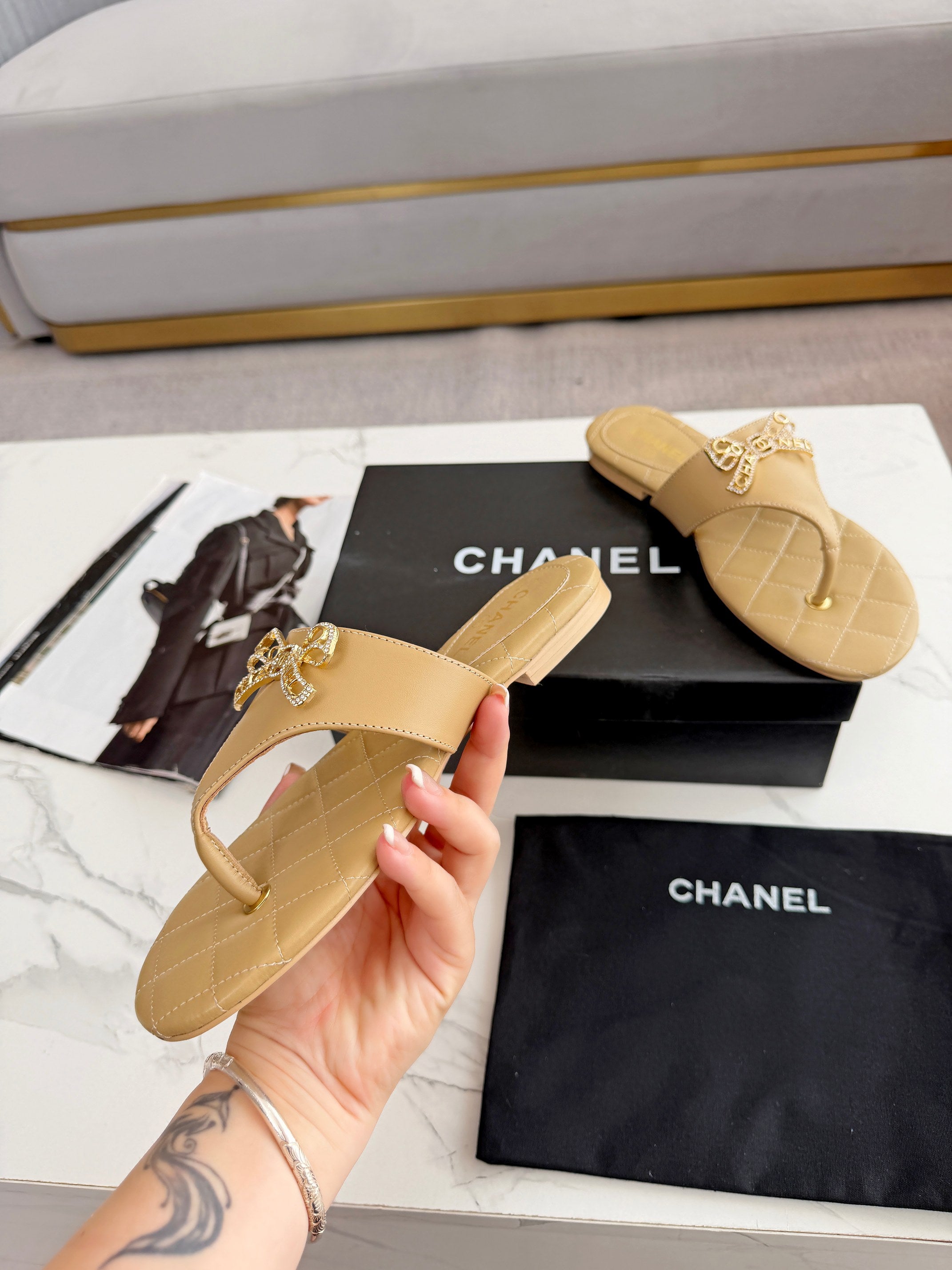 Z2R76C27 Popular high-quality leather shoes