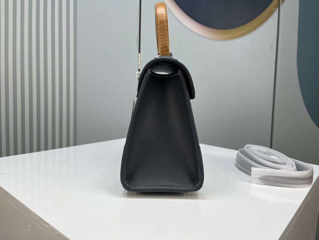 B1N86A10 Popular leather bag