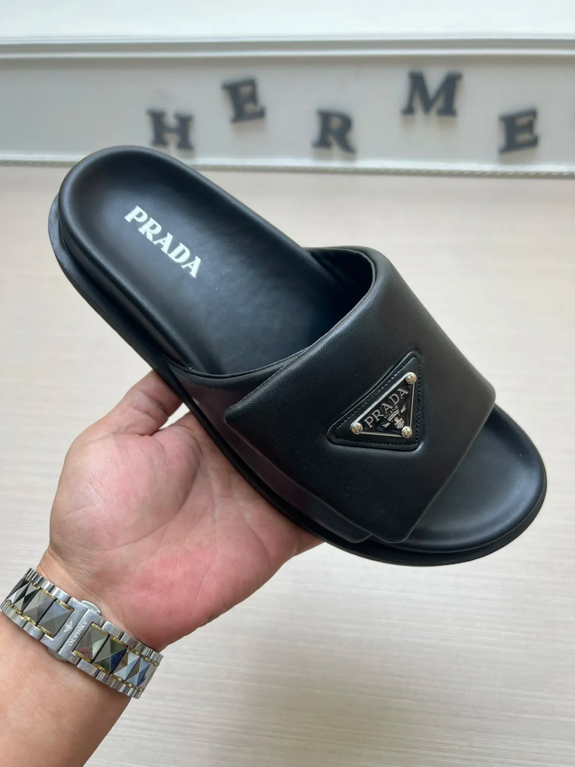 Z5ZPD4 Popular slippers