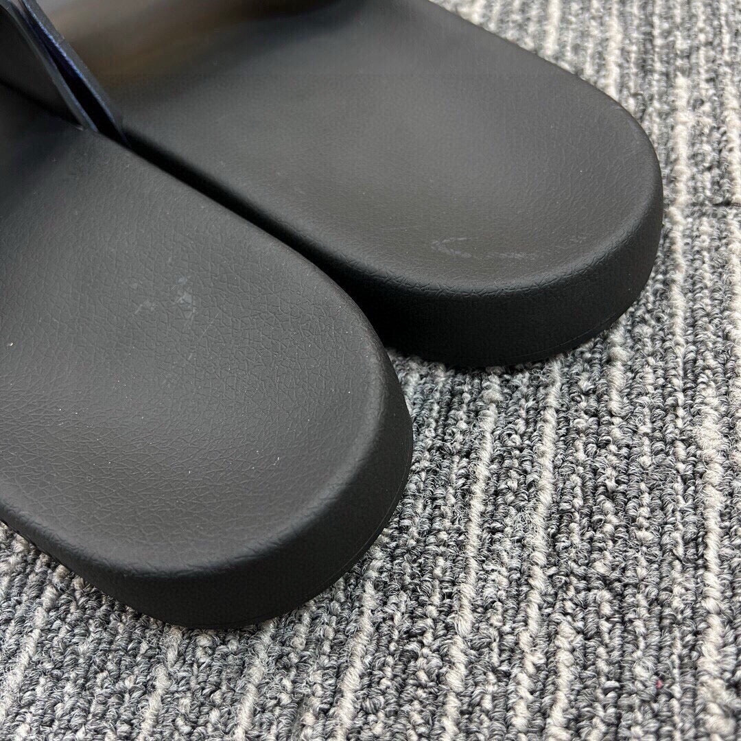 Z5Z35R258 Popular Slippers