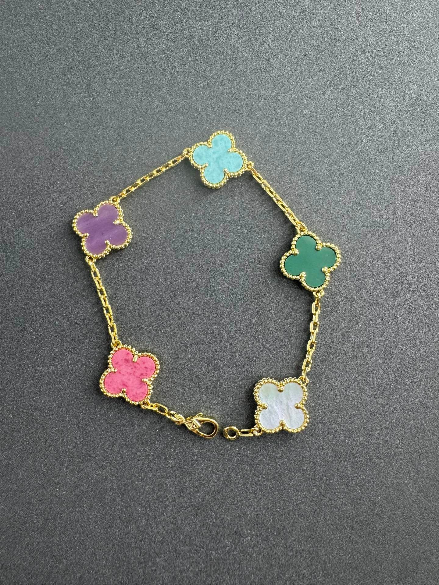 X5N76VA35K Popular Bracelets