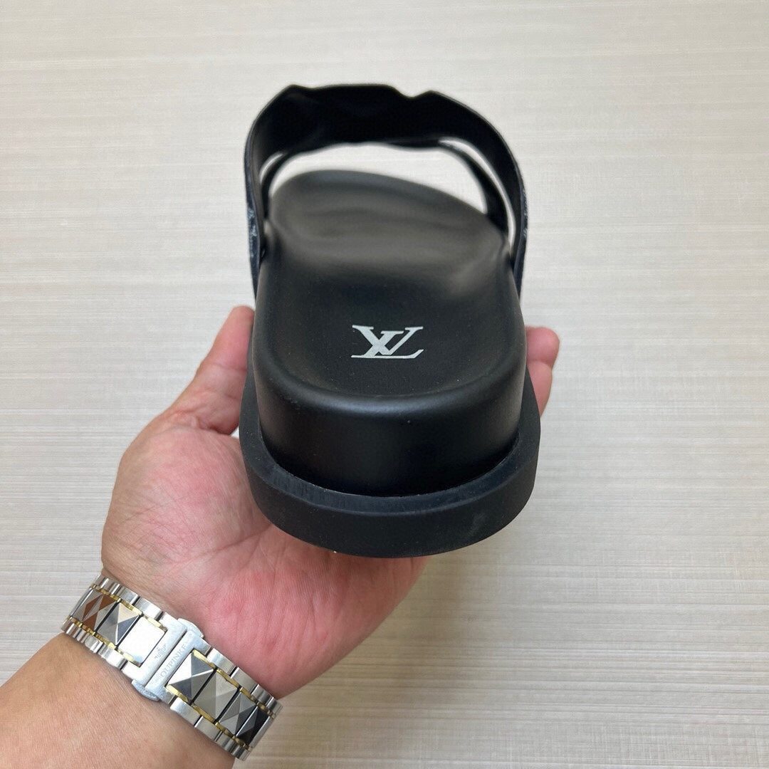 Z5LE226 Popular Slippers