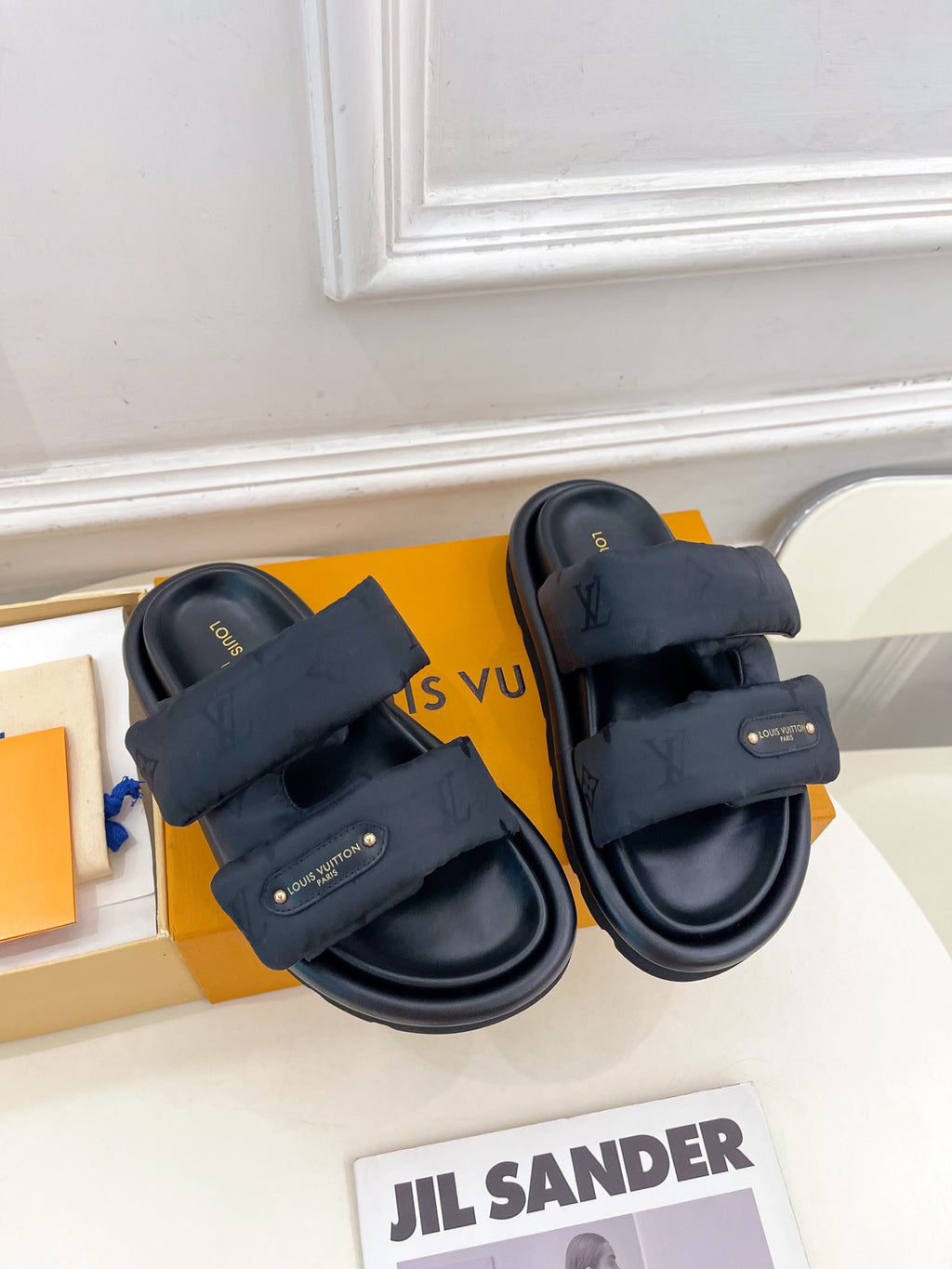 Z1Q105E351 Popular Shoes