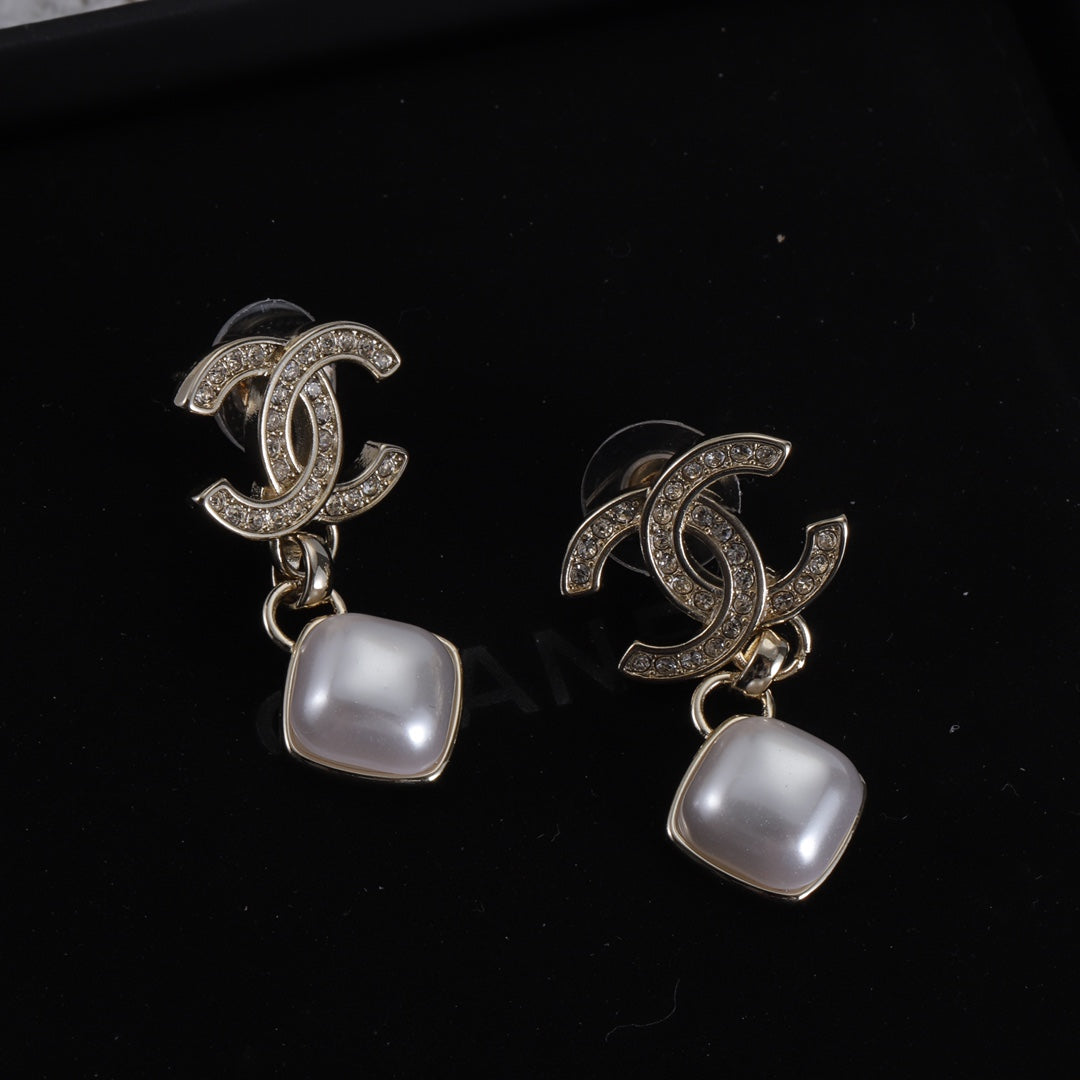 X1Z54C300E Popular  Earrings