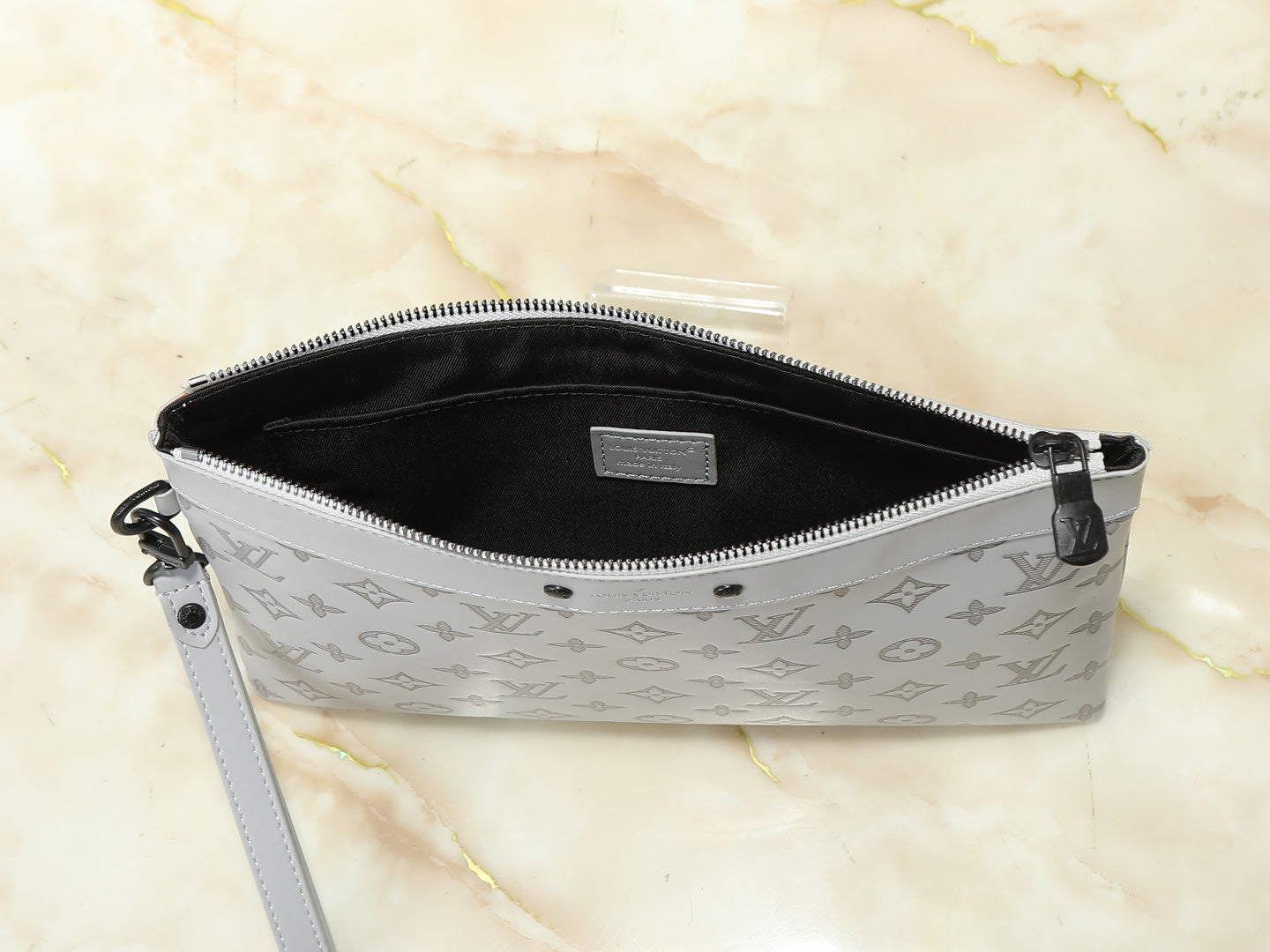 B1R76E55 Popular  bag