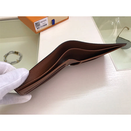 B1P70E15 Popular leather wallets