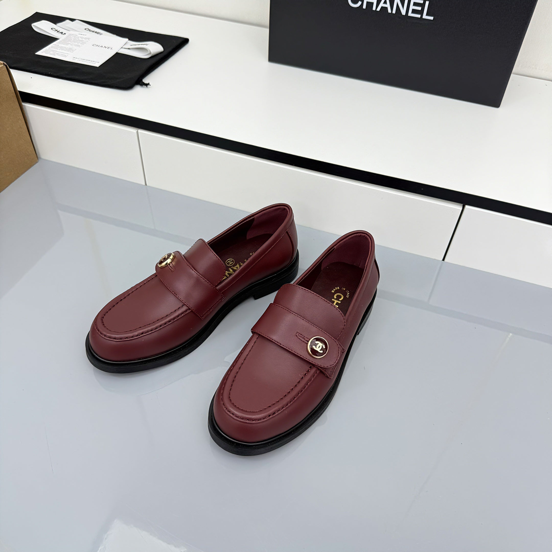 Z2Q105C390 Popular high-quality leather Shoes