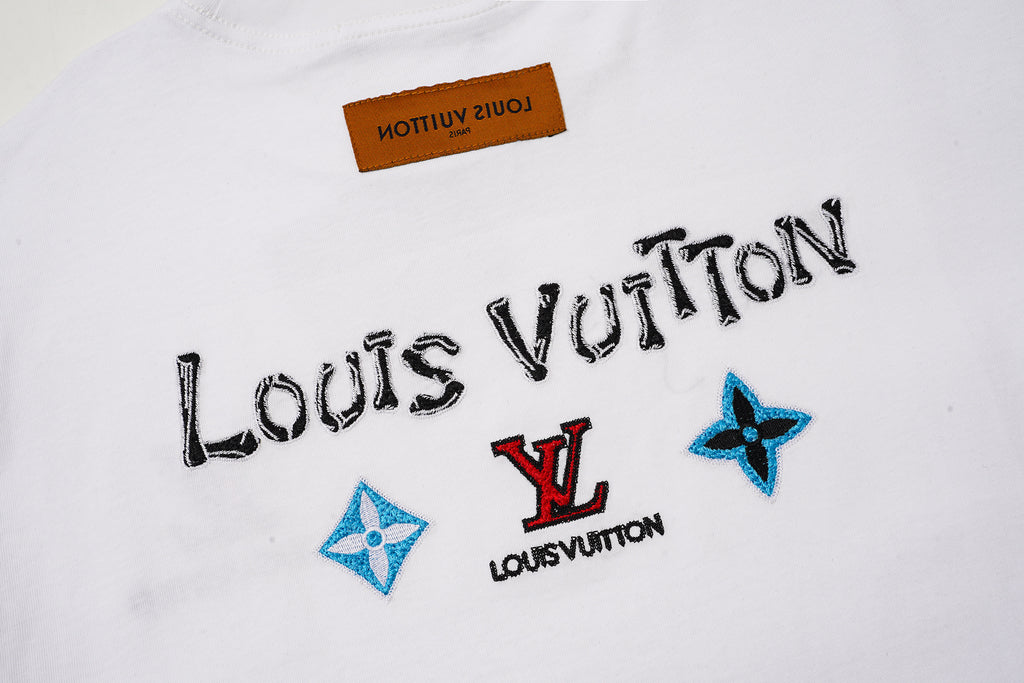 U1R76E13 Popular T-shirts