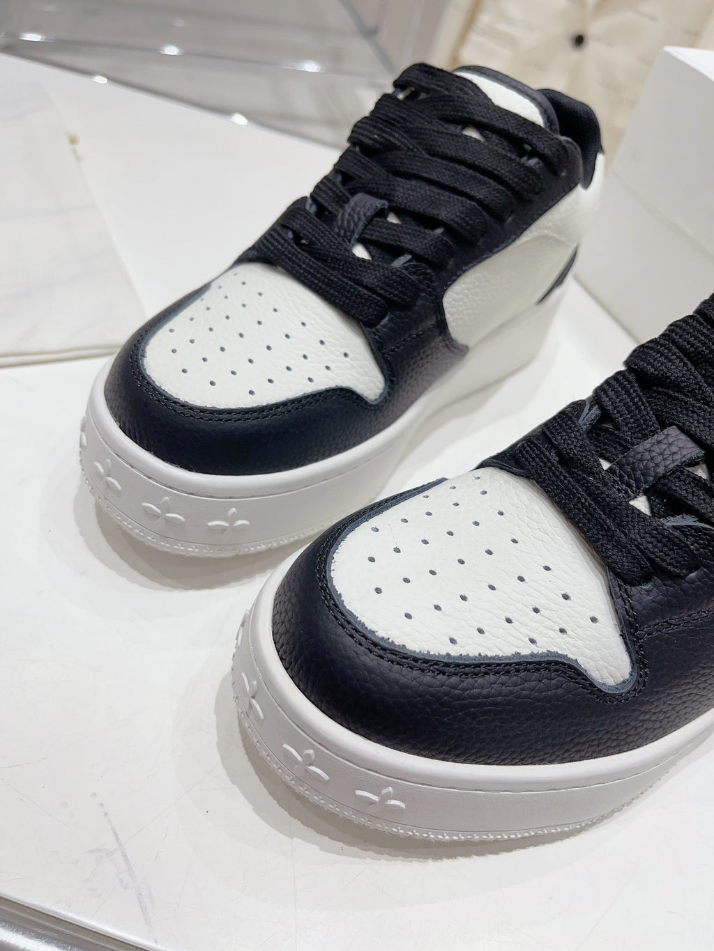 Z1Q105A345 Popular  Shoes