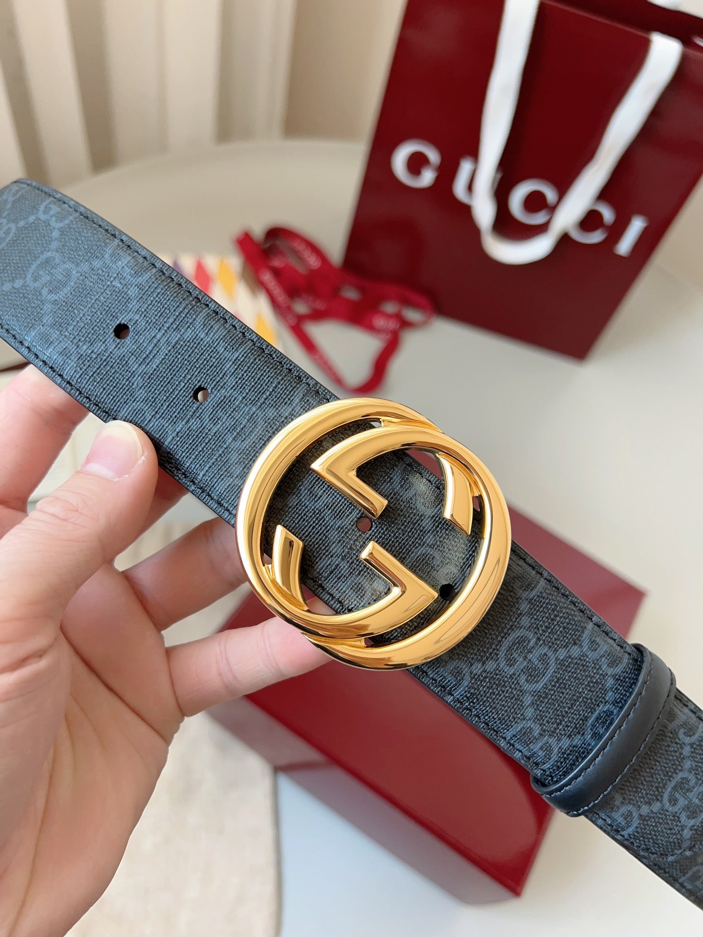 P1N95B2 Popular  high-quality leather belt