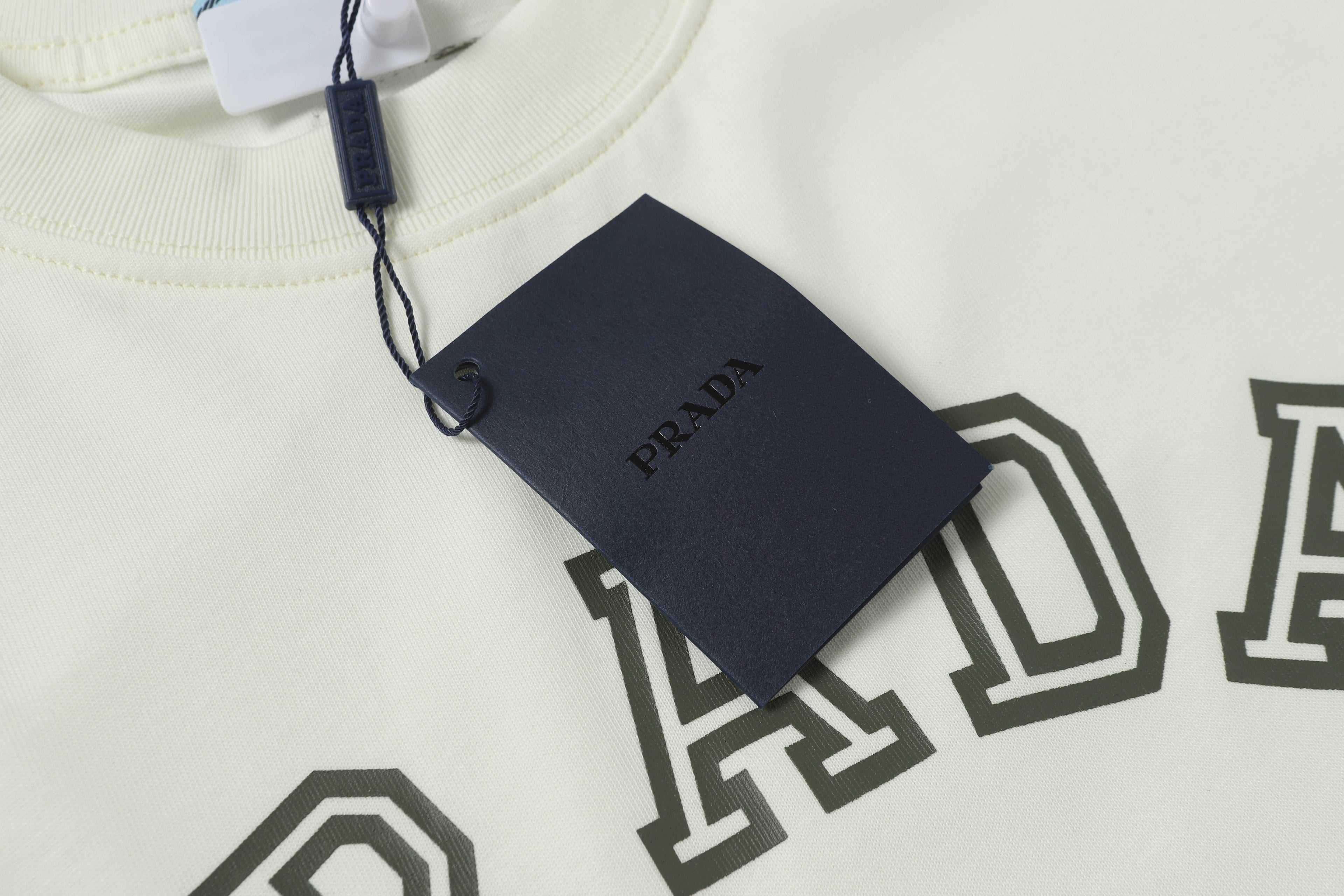 U1R45P158 Popular T-shirt