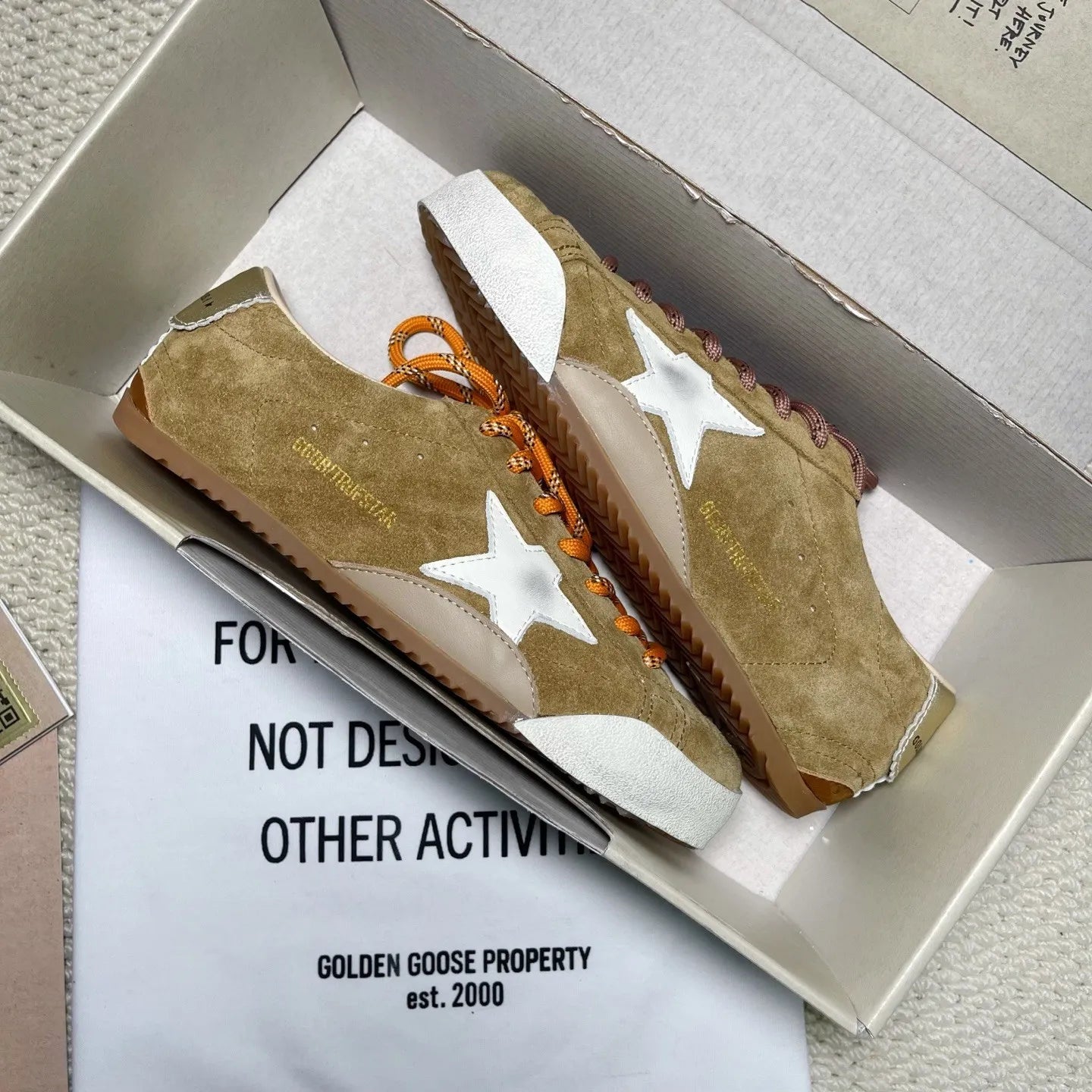Z2R76GE17 Popular high-quality shoes