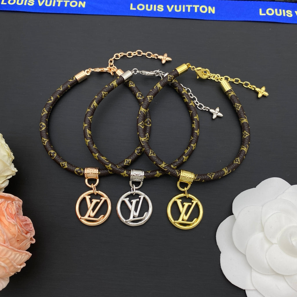 X1N36E83X Popular  Bracelets