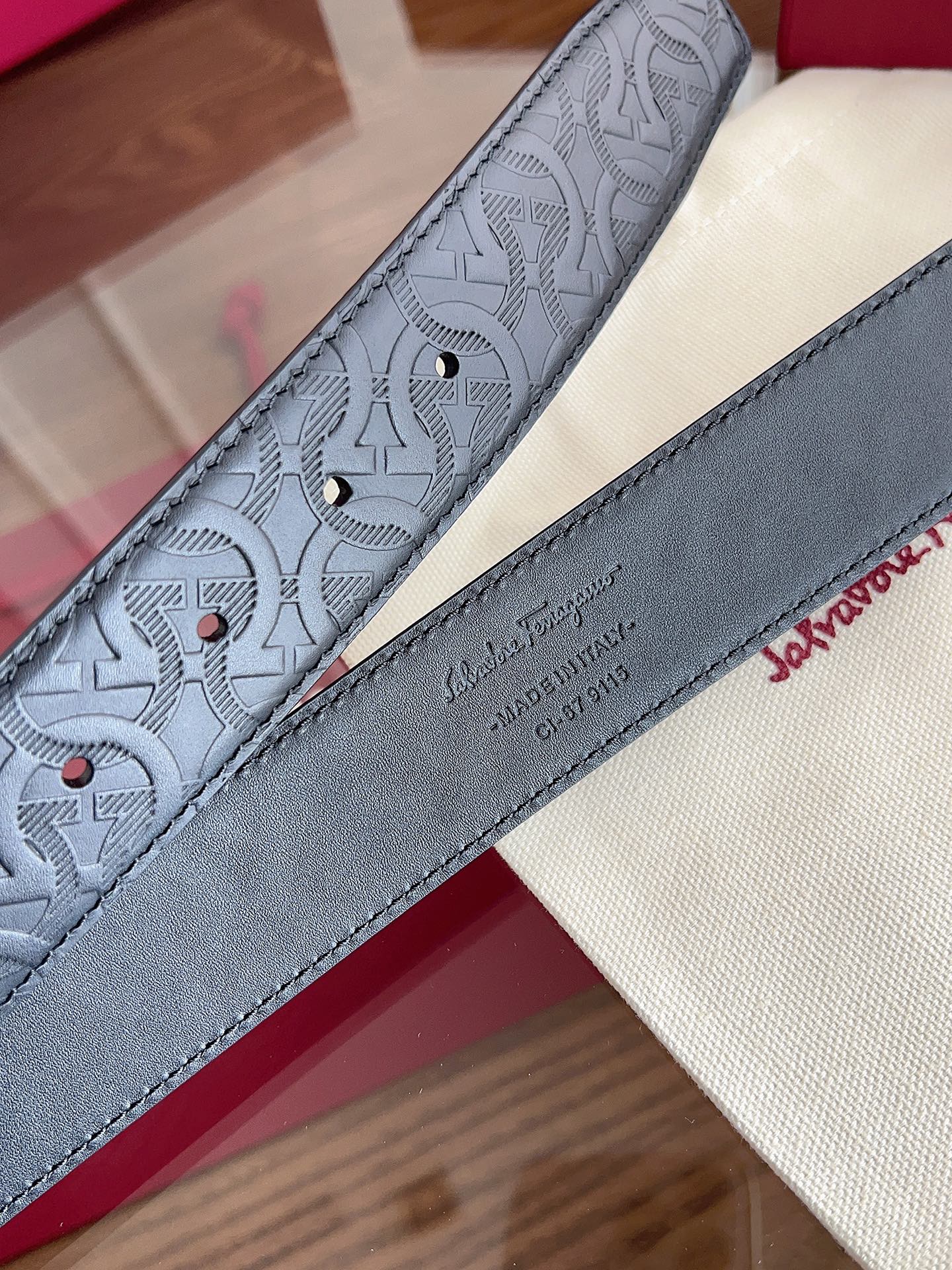 P1P36A40 Popular High quality belt With full package