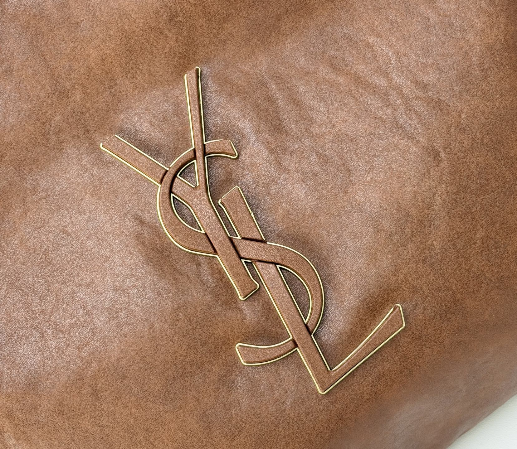 B1R76SL24 Popular leather bag