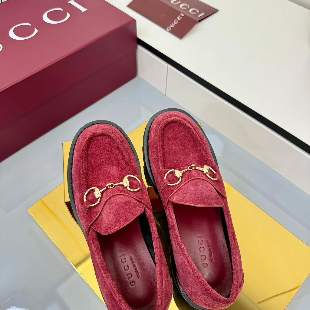 Z2Q105B304 Popular high-quality Shoes