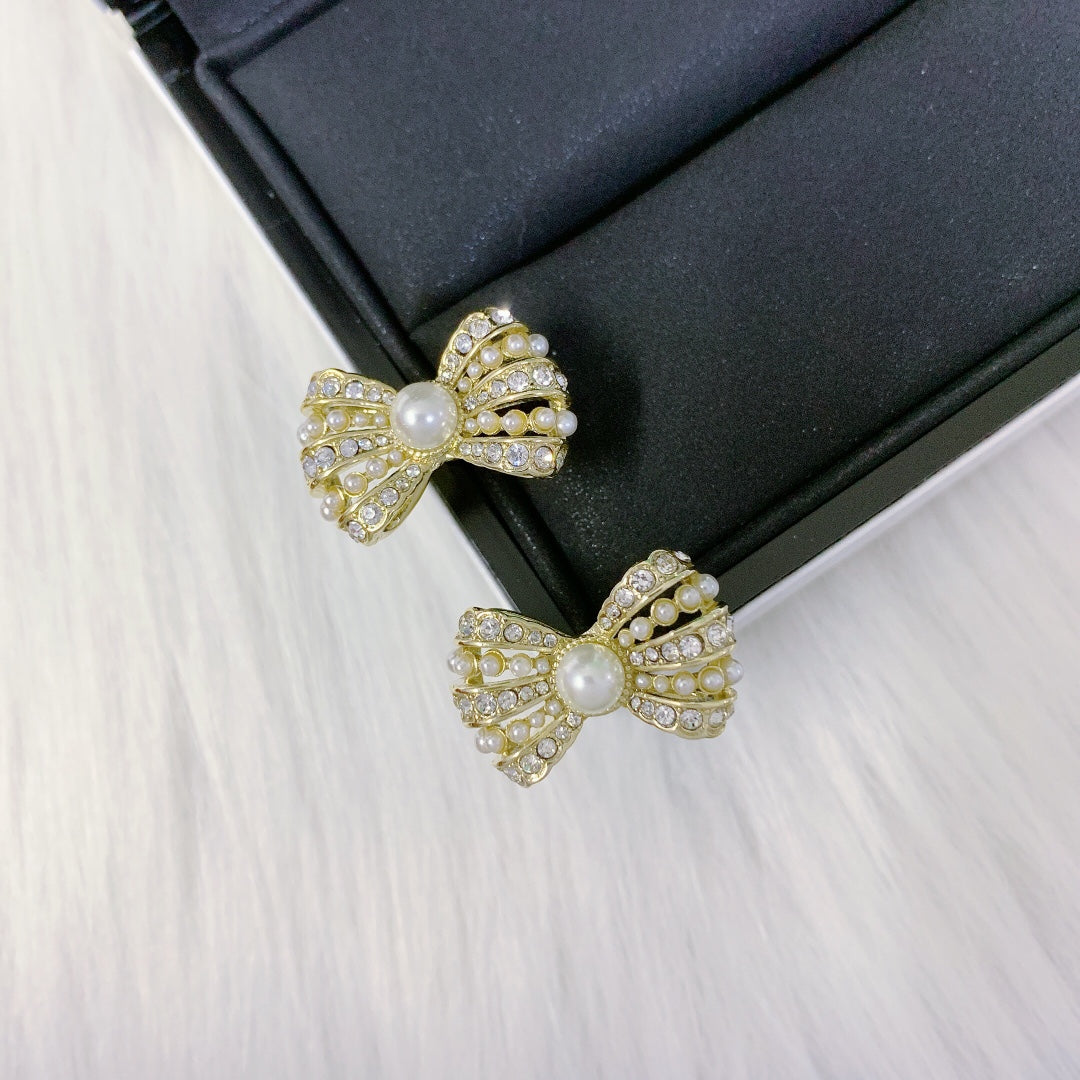 X1Z64C549E Popular Earrings
