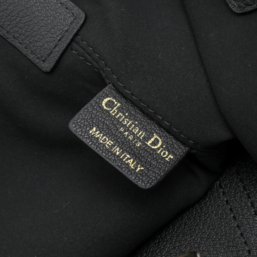B1R76D42 Popular leather bag