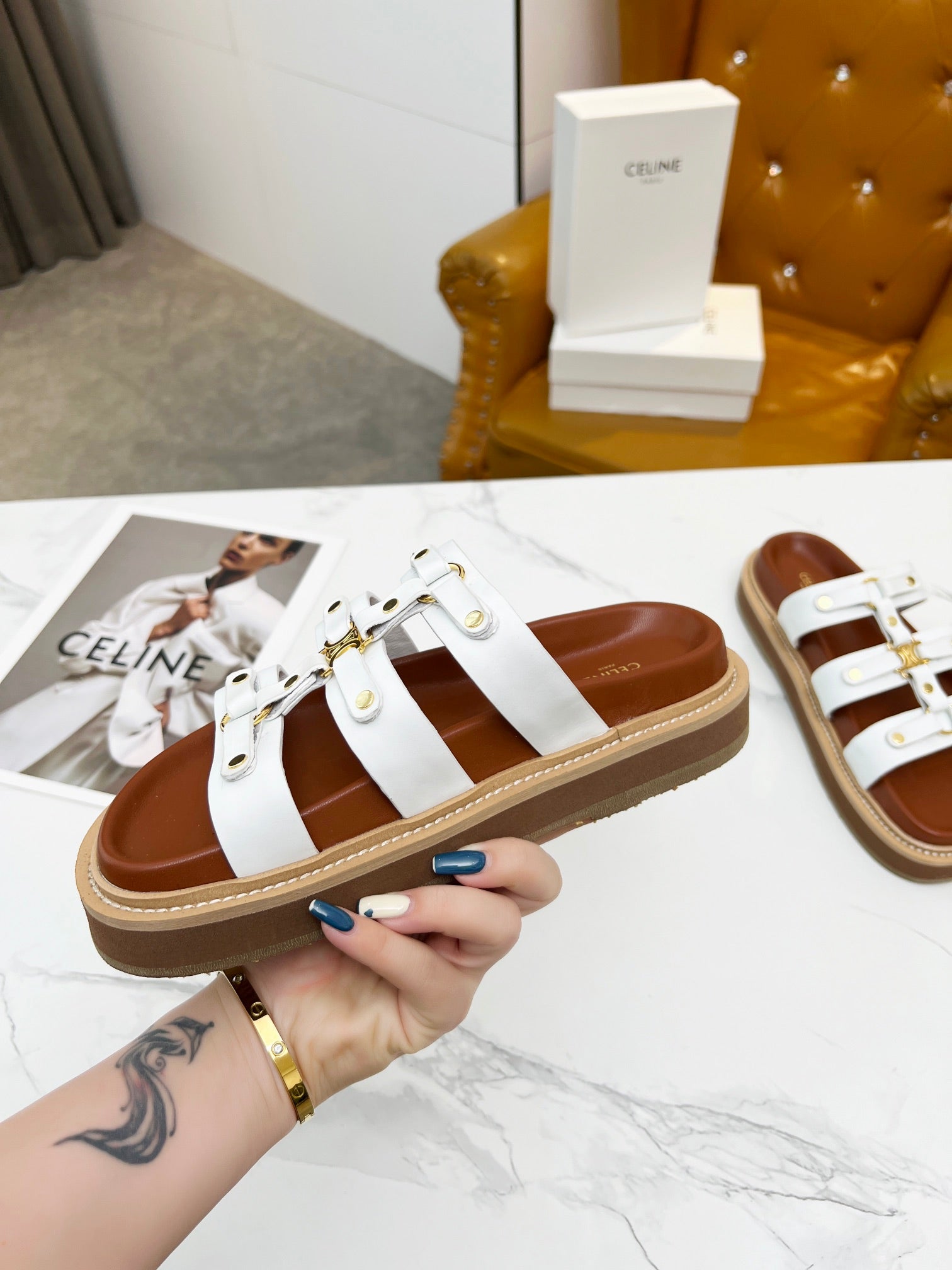 Z2R45N1  Popular leather shoes 