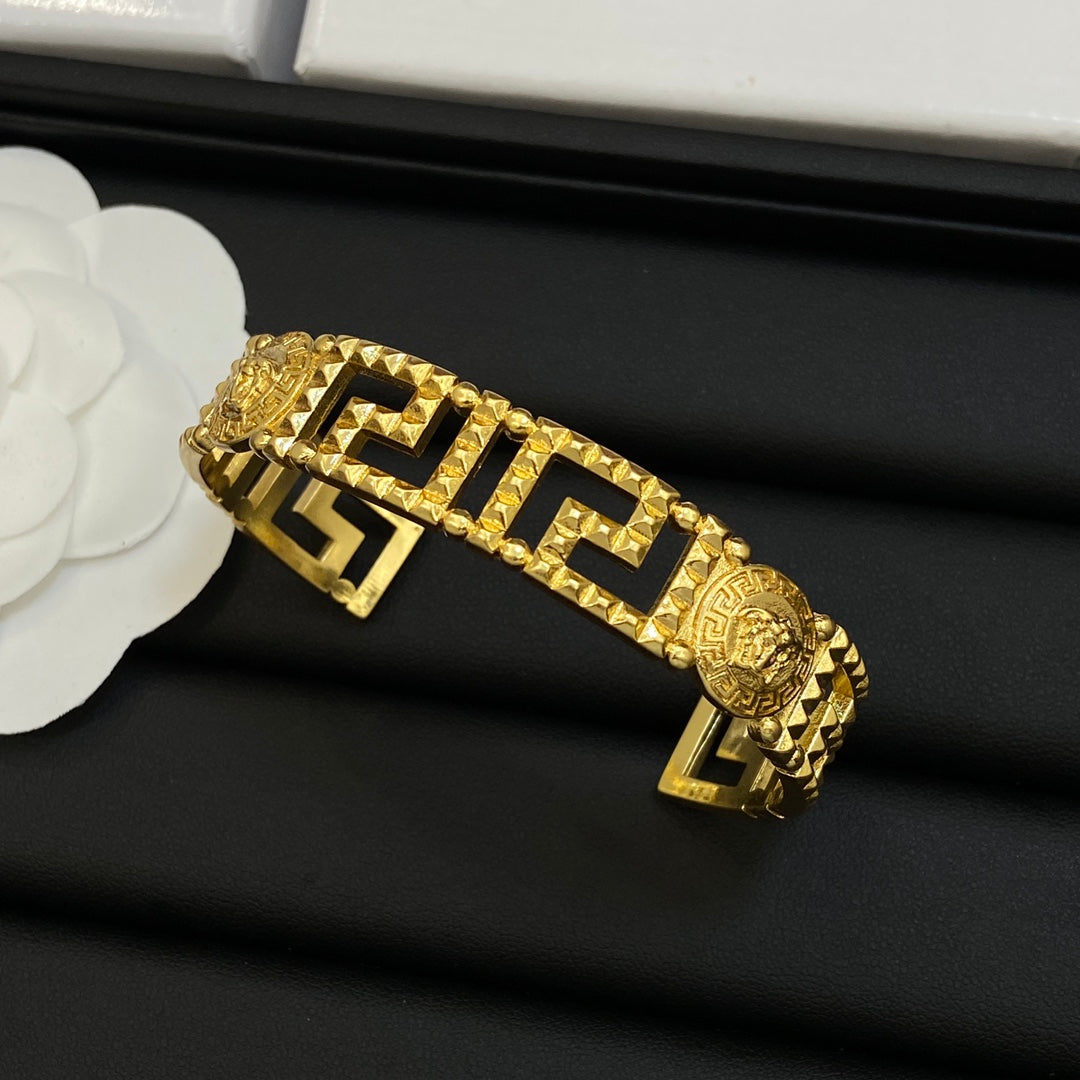 X1N63V61K  Popular bracelet