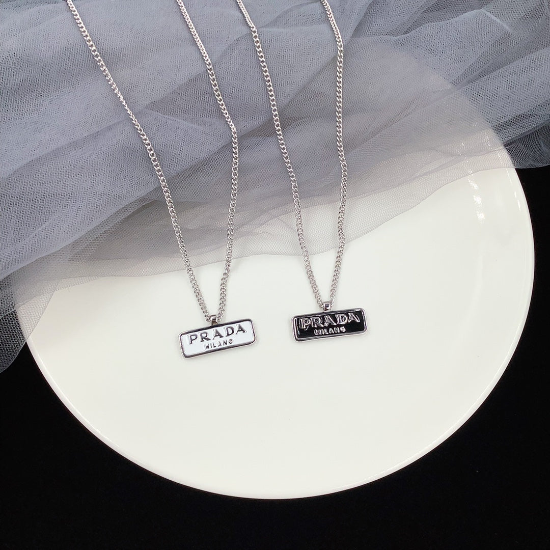 X1R75P93X Popular  Necklace