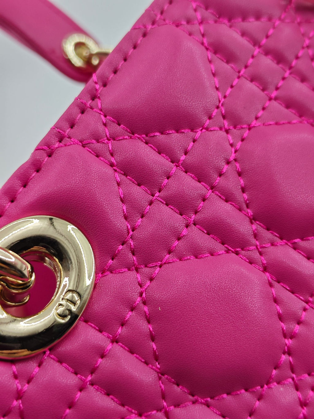 B1R15D60  Popular  leather bag
