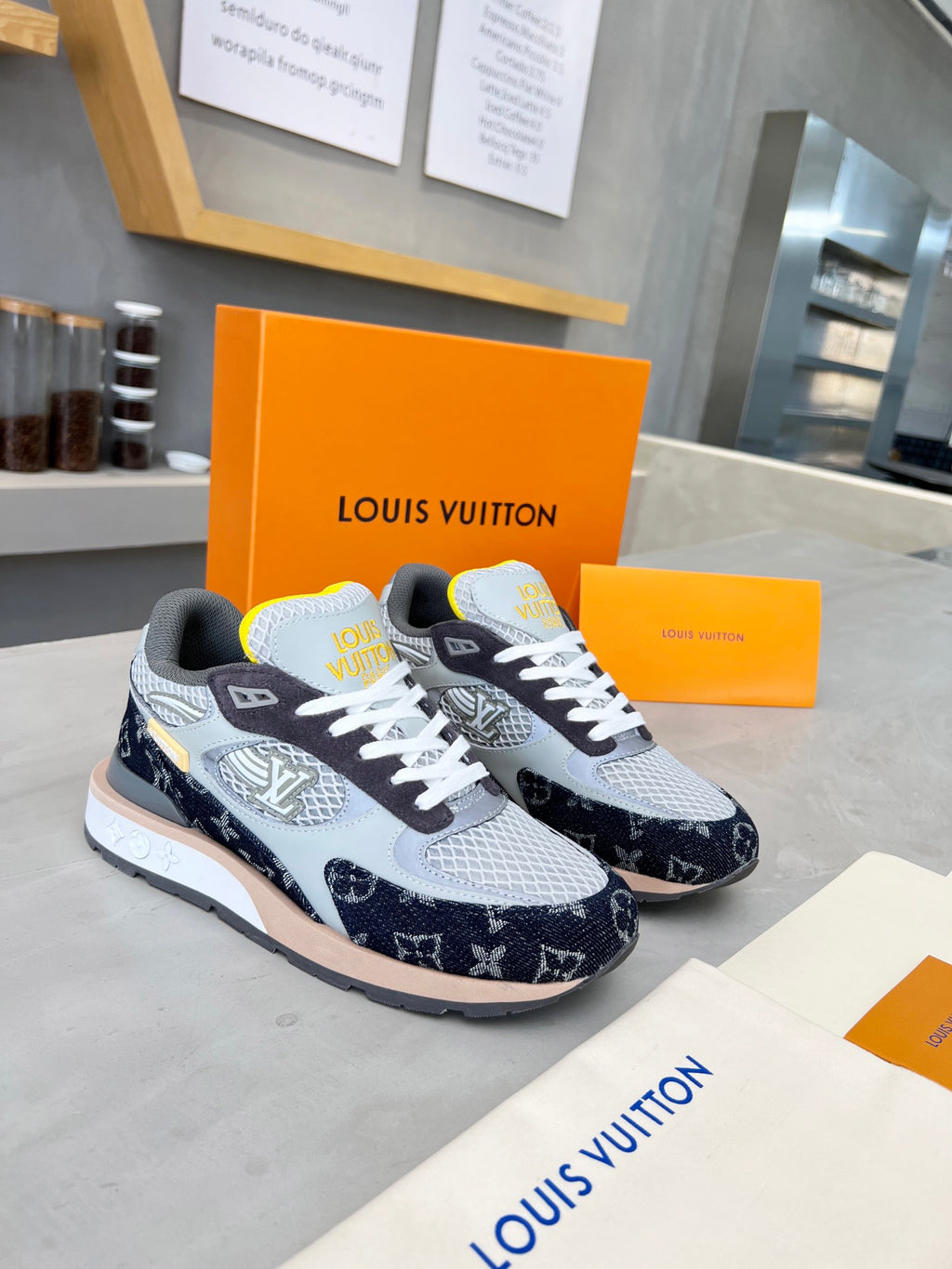 Z2Q105E229 Popular high-quality  Shoes