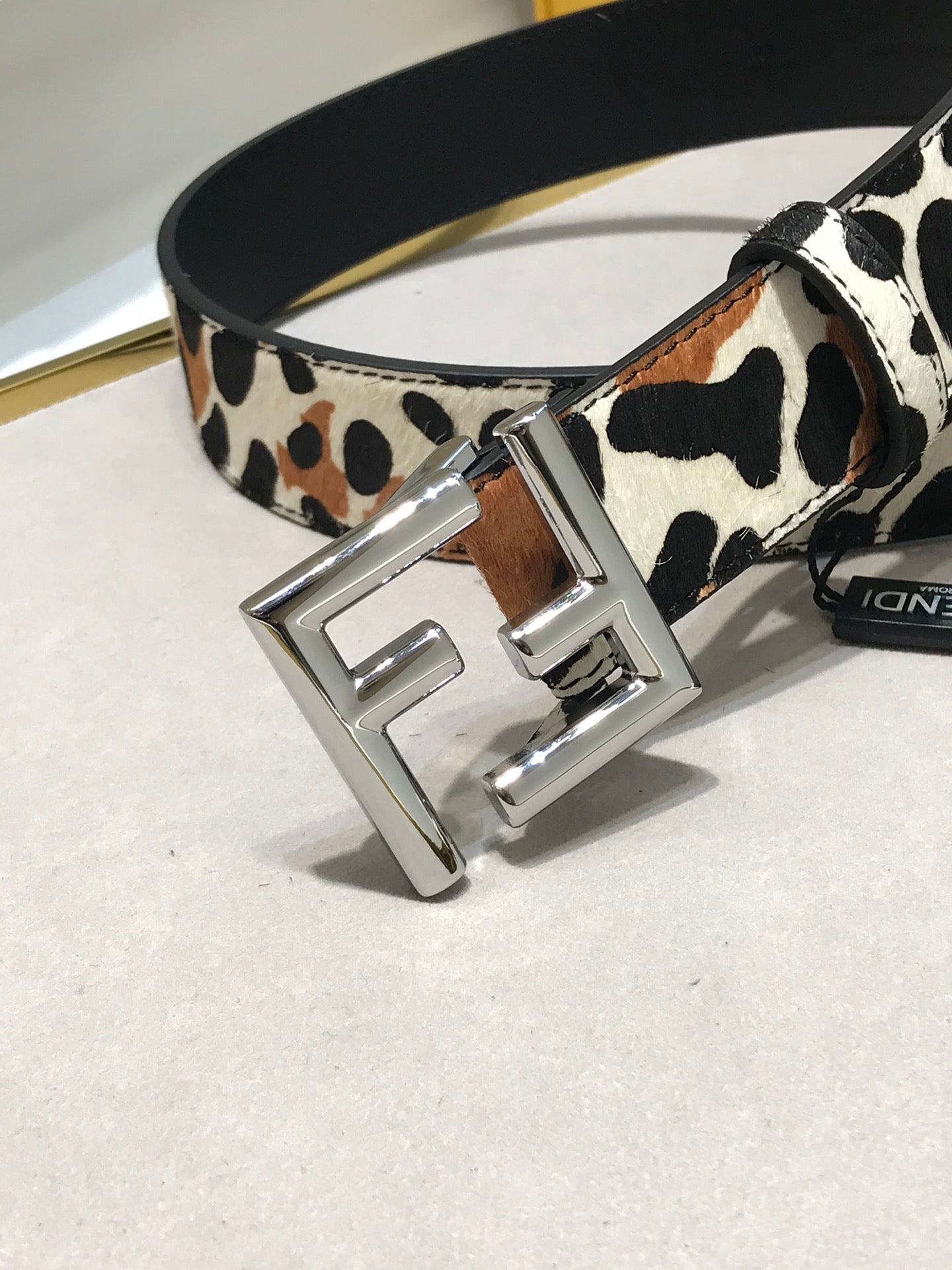 P1Q64F94 Popular   High quality belt With full package