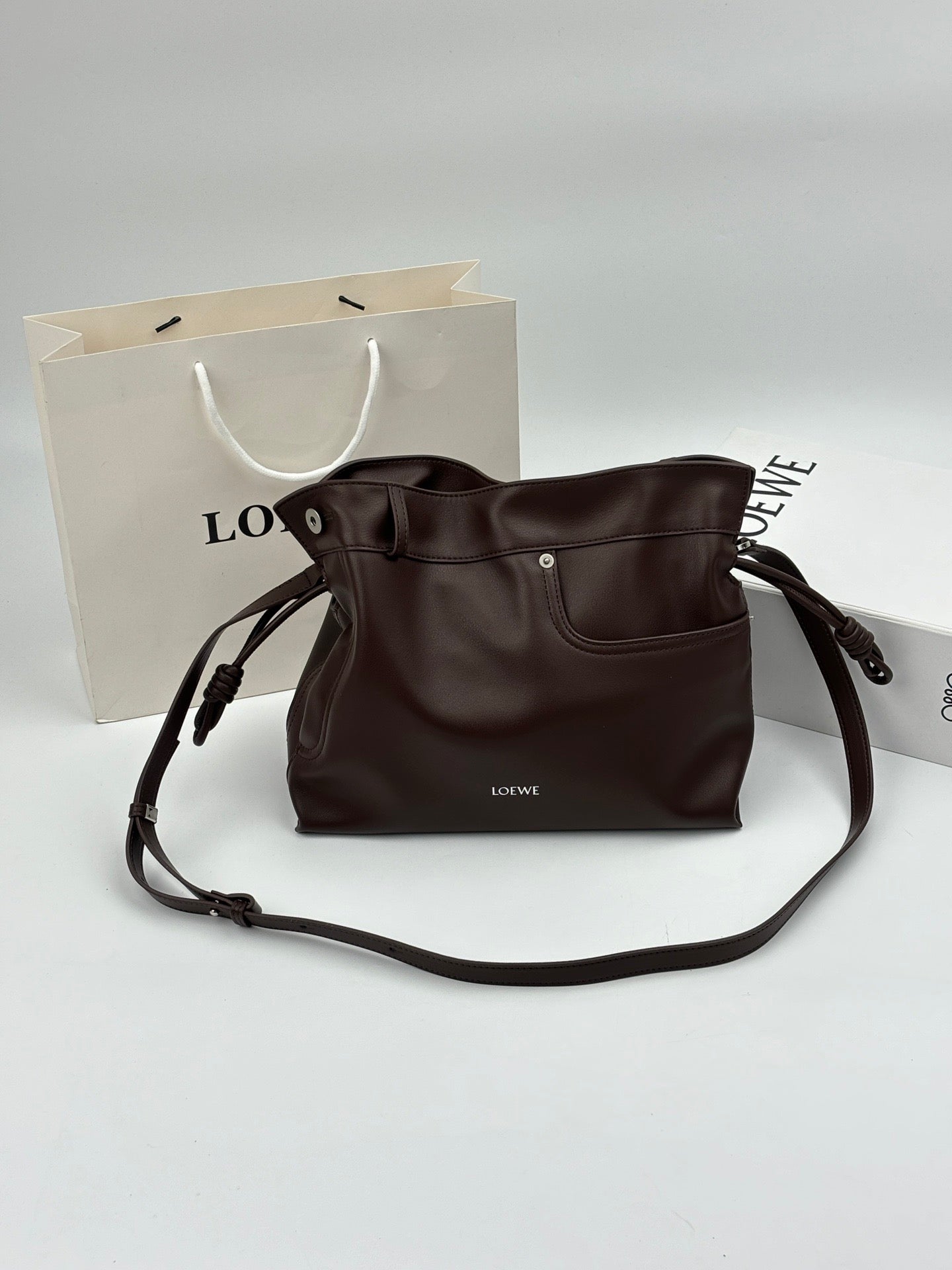 B1P36A47 Popular leather bag