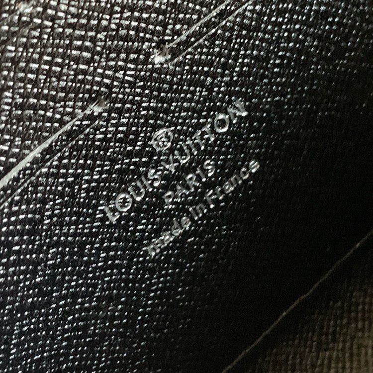 B1P11E03 Popular leather wallets