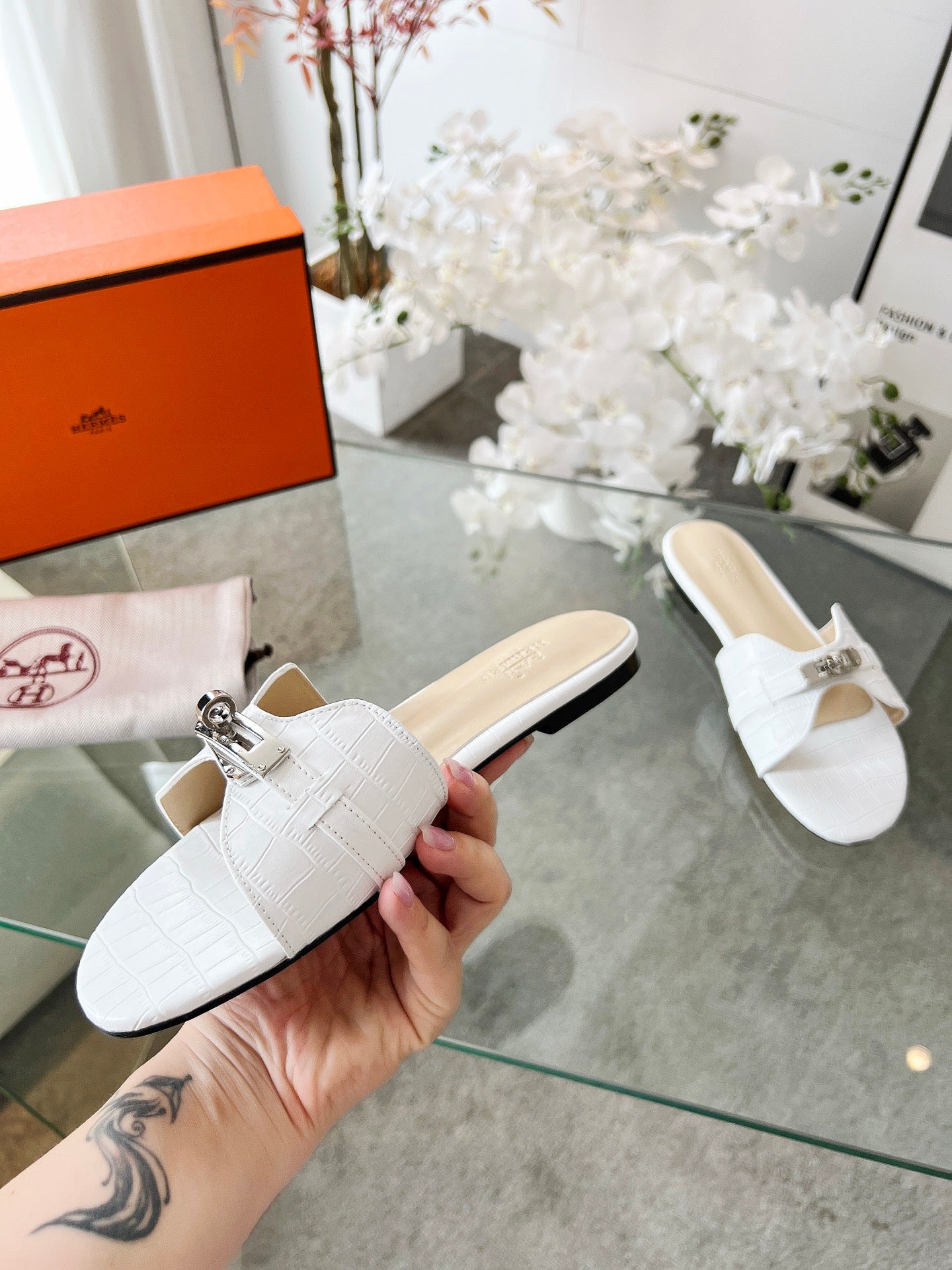 Z2Z85H10  Popular leather Shoes
