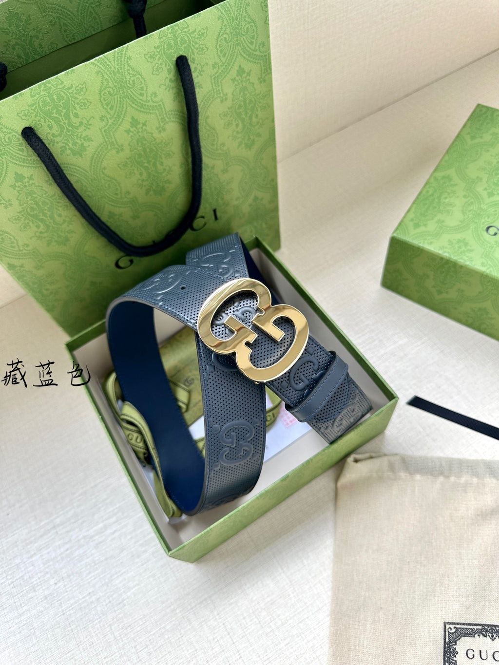 P1R55B230 Popular   High quality belt With full package