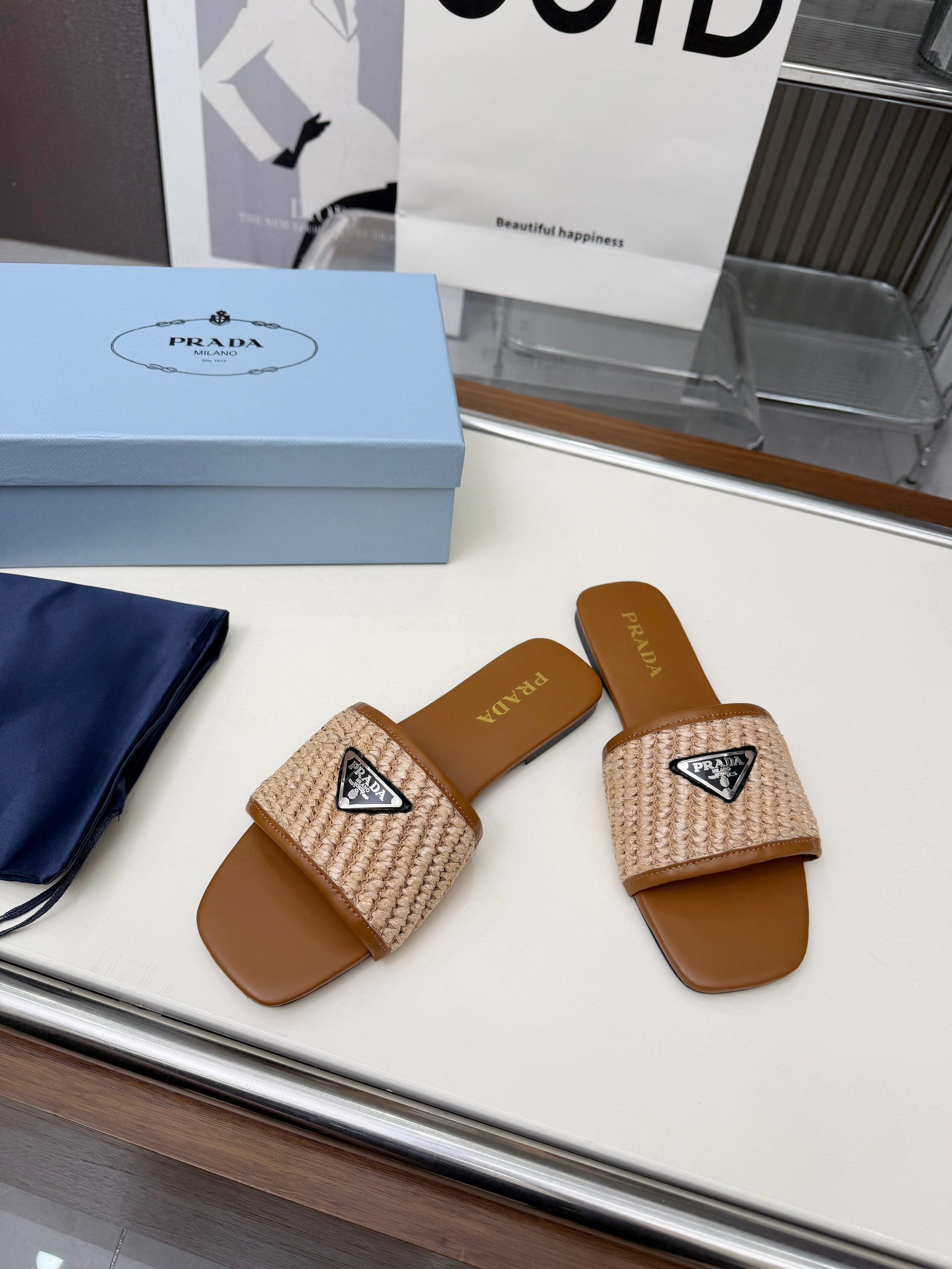 Z2P36P45 Popular high-quality leather Shoes