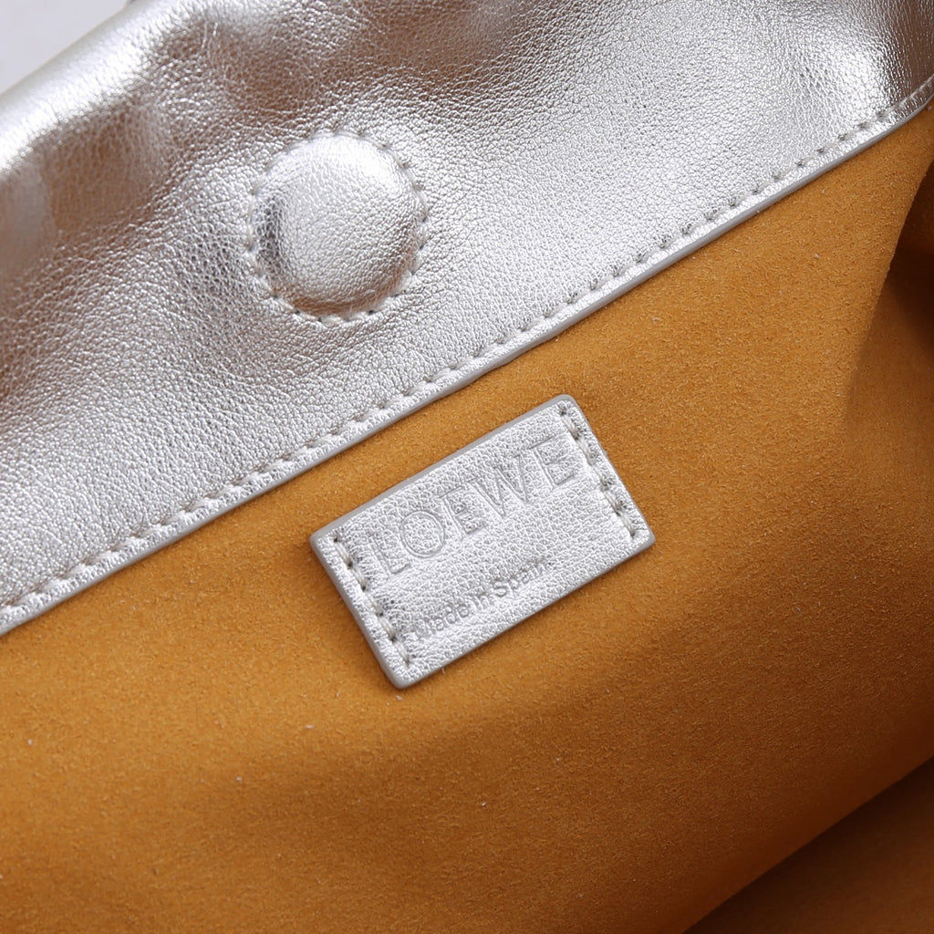 B1R66A9 Popular leather bag