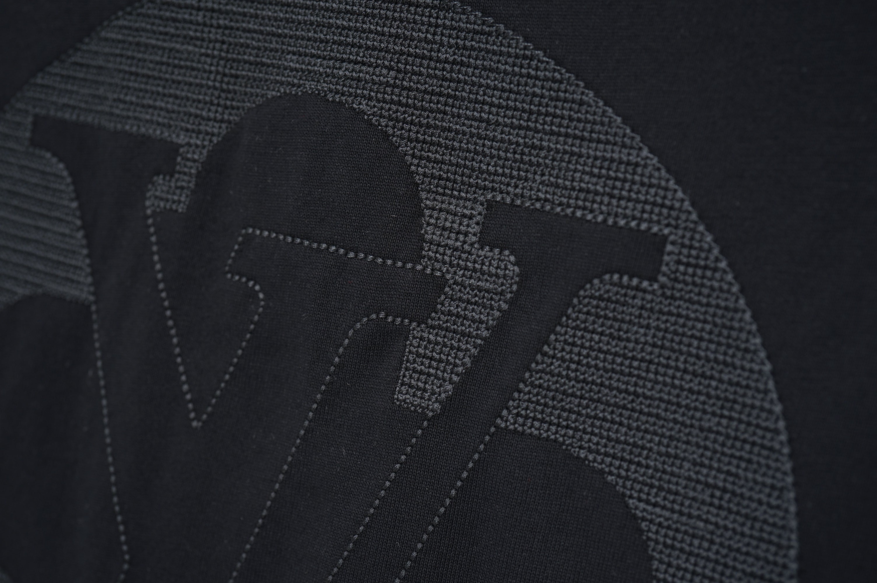 U1R86E12 Popular T-shirts