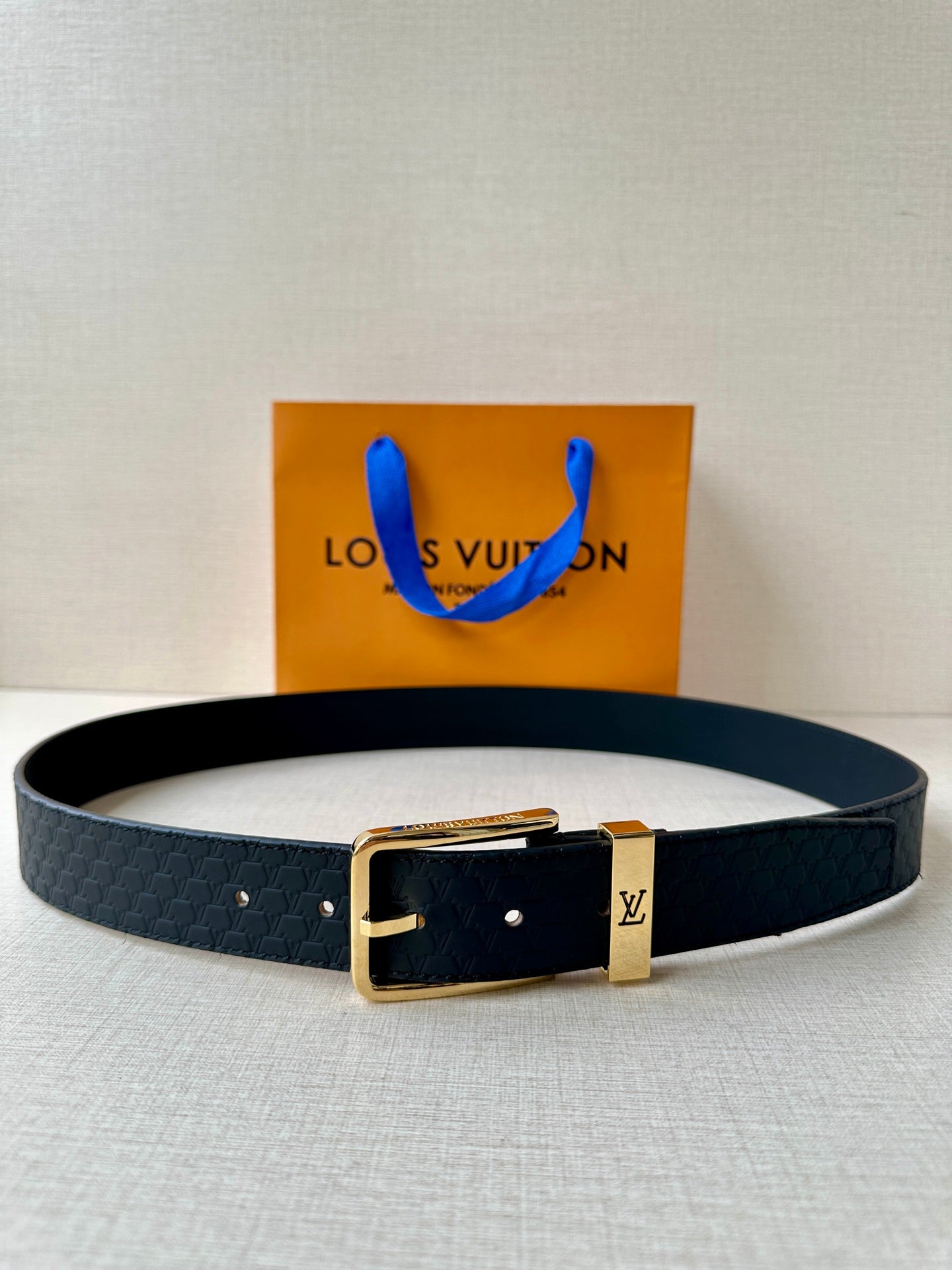 P1R55E222 Popular  High quality belt With full package