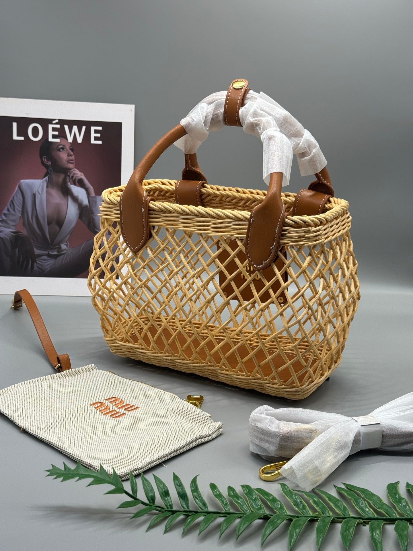B1R175A2 Popular  woven handbag