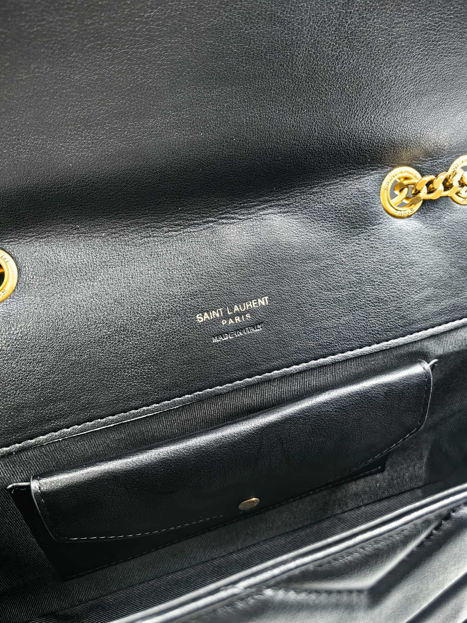 B1N165SL108 Popular leather bag