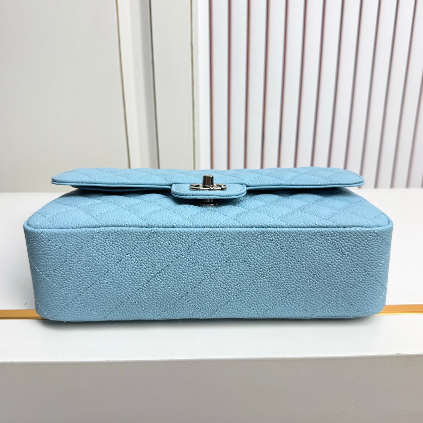 B1R76C12 Popular leather bag