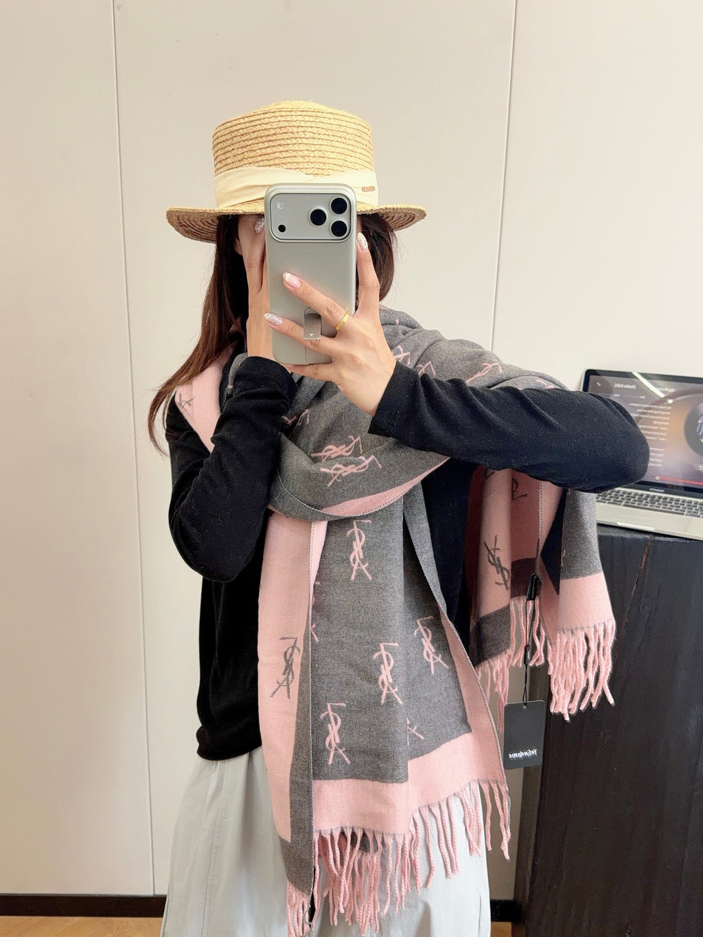 W1R86SL1  Popular Winter Scarves