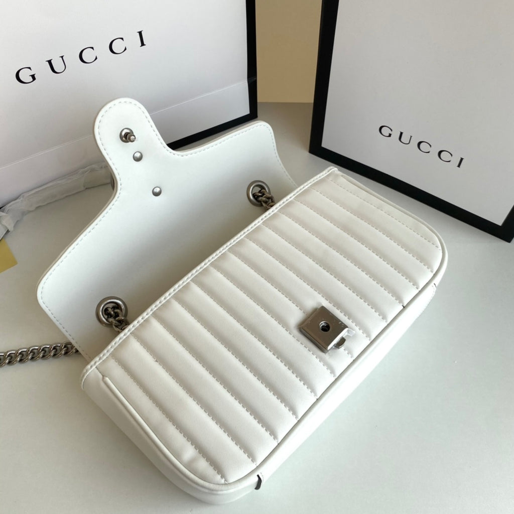 B1P36B67 Popular leather bag